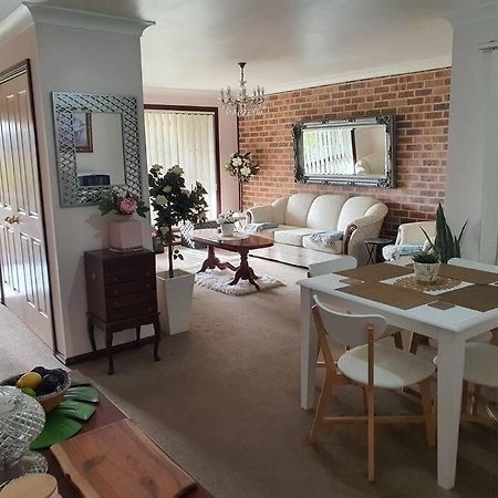 The Junction Estate Cool Calm Cozy A Home N Host Property Wallerawang Exterior foto